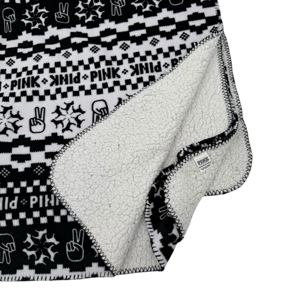 Victoria’s Secret PINK Sherpa throw blanket Black white peace love